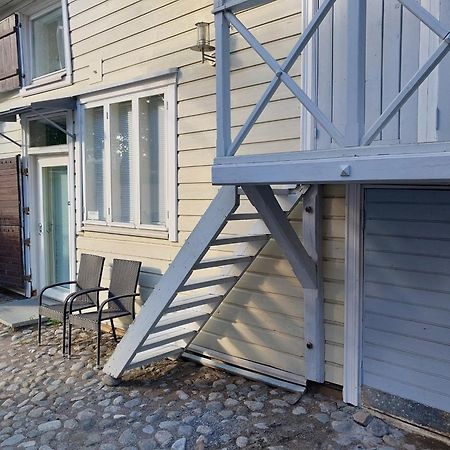 Апартаменты Uniikki Talo Kirjastosilta - Unique House At Centre Турку Экстерьер фото